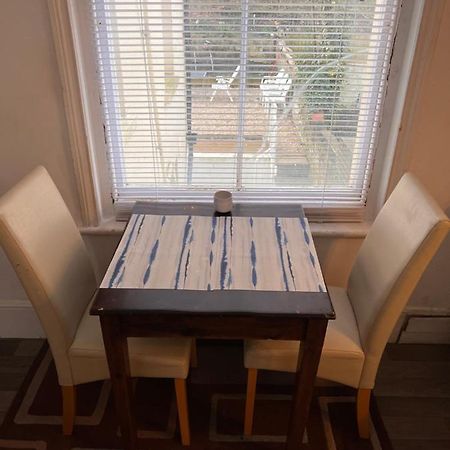 Lovely - 1 Bedroom Flat In Hastings Town Centre Exterior foto