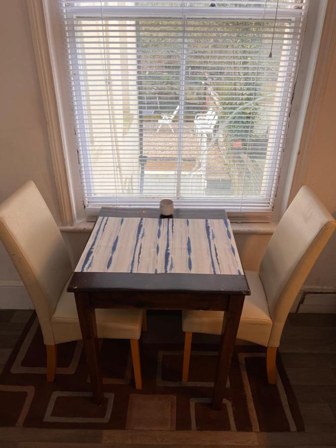 Lovely - 1 Bedroom Flat In Hastings Town Centre Exterior foto